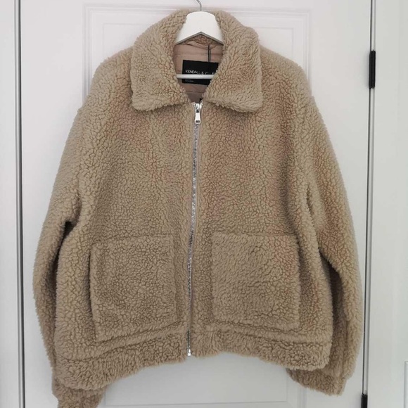 NWT Kendall + Kylie Teddy "Bomber" Coat // Manteau - Picture 2 of 5